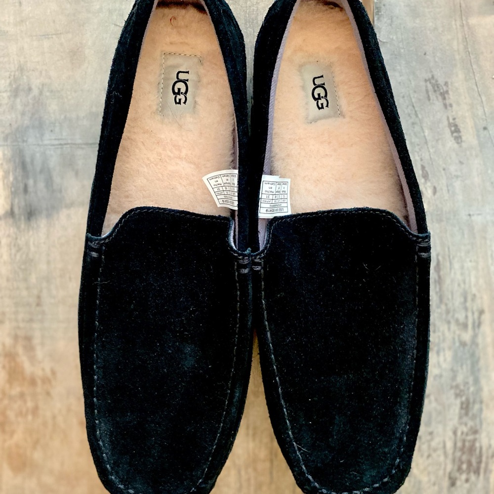 Men’s UGG slippers, Size 13